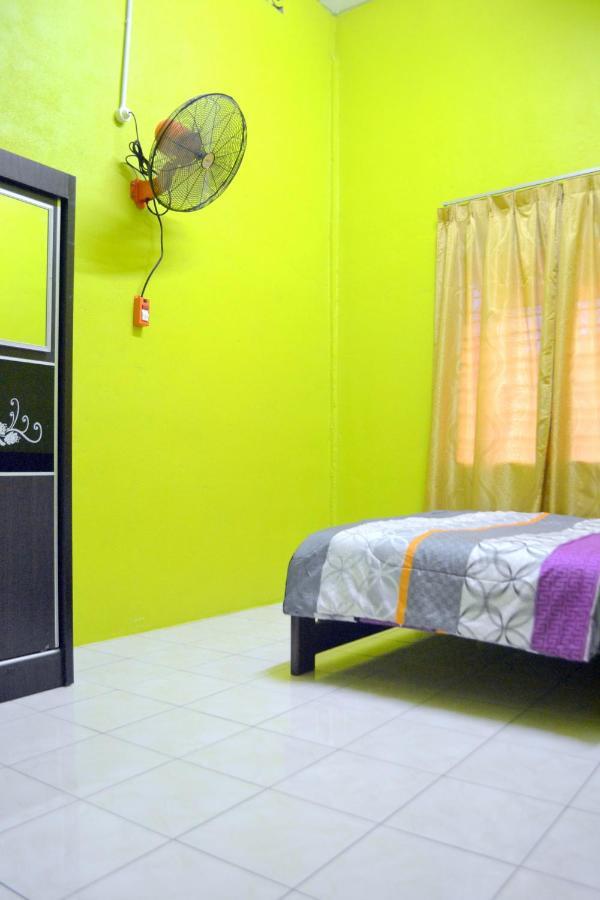 Homestay Jertih Besut Terengganu Exterior foto